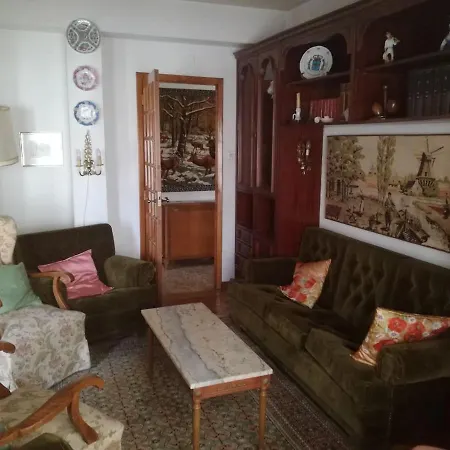 Acogedor Piso Completo En El Centro De