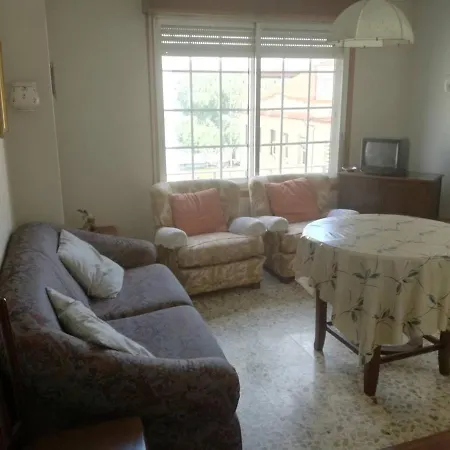 Acogedor Piso Completo En El Centro De Apartamento