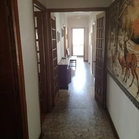 Acogedor Piso Completo En El Centro De Moaña